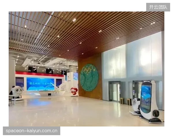 中国联通5G云转播背包在北京冬奥会的应用，揭示了轻量化采集设备如何提升现场摄像机位的部署自由度
